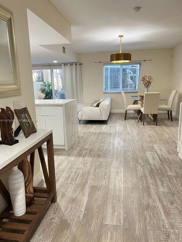 568 N University Dr 568, Plantation, FL 33324