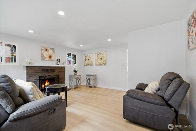 5720 37th Avenue S, Seattle, WA 98118