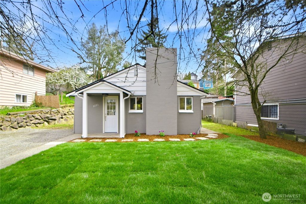 5720 37th Avenue S, Seattle, WA 98118