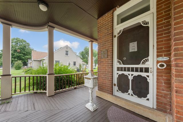 322 Wheeler Avenue, North Mankato, MN 56003