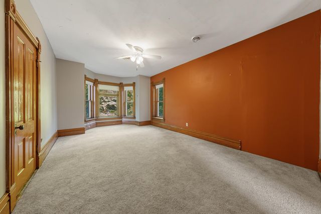 322 Wheeler Avenue, North Mankato, MN 56003