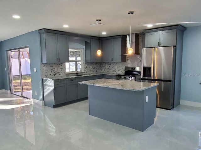 7607 WINGING WAY DRIVE, Tampa, FL 33615