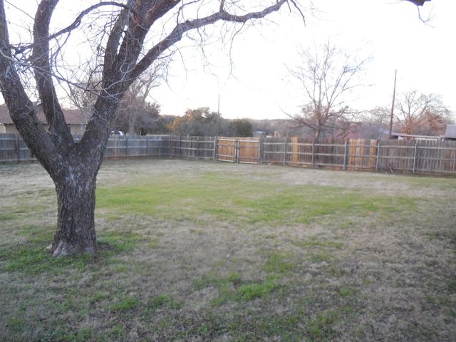 105 Terrell Street, Ranger, TX 76470