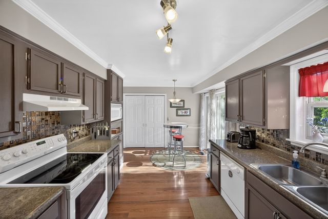 2704 New London Dr, Cookeville, TN 38506