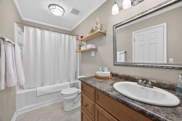 2704 New London Dr, Cookeville, TN 38506