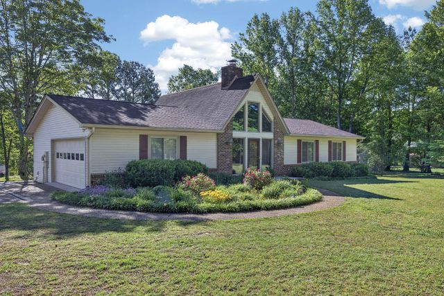 2704 New London Dr, Cookeville, TN 38506