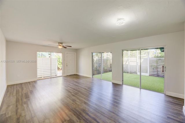 565 NW 97th Ave 565, Plantation, FL 33324