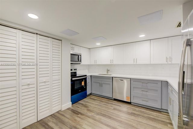 565 NW 97th Ave 565, Plantation, FL 33324