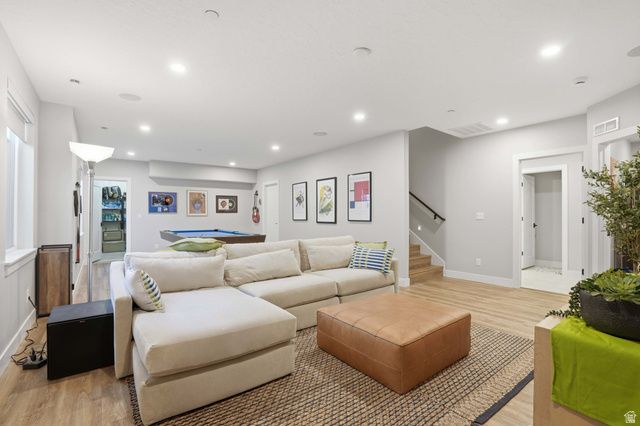 2011 E BEVERLY DR, Holladay, UT 84117