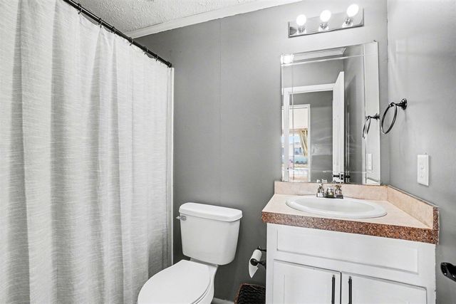 9137 Pine Lake Court, West Olive, MI 49460