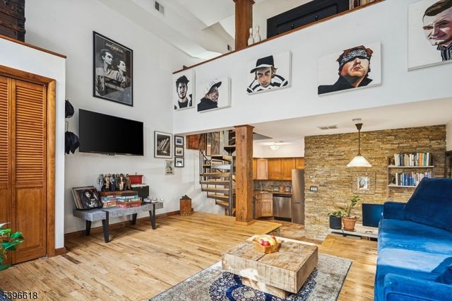 54 Mcwhorter St 108, Newark City, NJ 07105