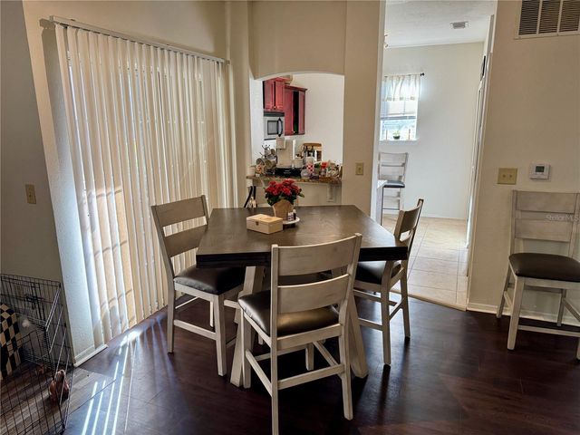 102 VISTA VERDI CIRCLE 124, Lake Mary, FL 32746