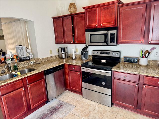 102 VISTA VERDI CIRCLE 124, Lake Mary, FL 32746