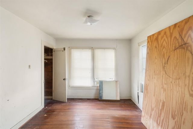 603 N Mechanic Street, Weimar, TX 78962