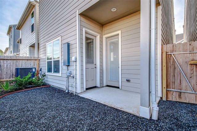 11014 Crescent Light Way, Houston, TX 77043