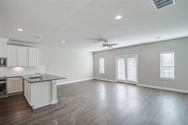 11014 Crescent Light Way, Houston, TX 77043