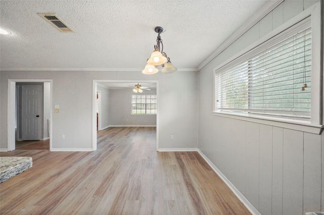 592 Florida Park, Conroe, TX 77302