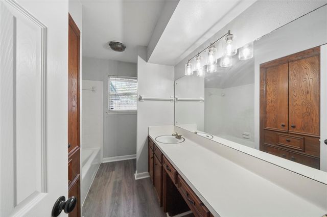 592 Florida Park, Conroe, TX 77302