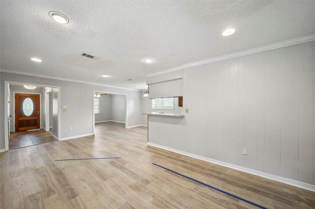 592 Florida Park, Conroe, TX 77302