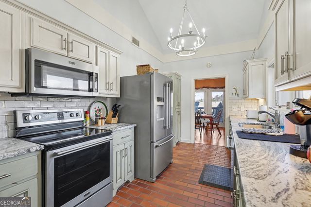 62 Sun Valley Circle 7006, Dillard, GA 30537