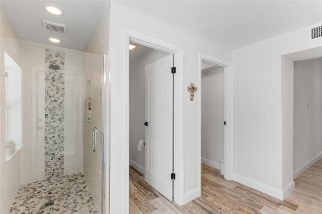 14024 N BAYSHORE DRIVE, Madeira Beach, FL 33708