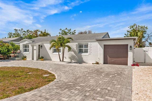 14024 N BAYSHORE DRIVE, Madeira Beach, FL 33708