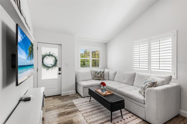 14024 N BAYSHORE DRIVE, Madeira Beach, FL 33708