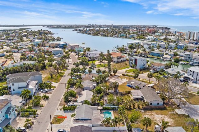 14024 N BAYSHORE DRIVE, Madeira Beach, FL 33708
