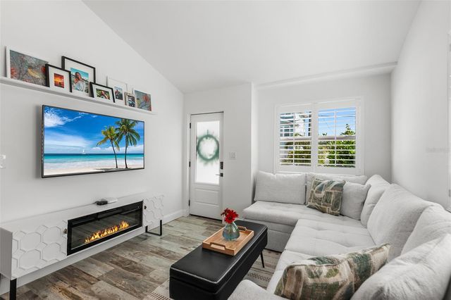 14024 N BAYSHORE DRIVE, Madeira Beach, FL 33708