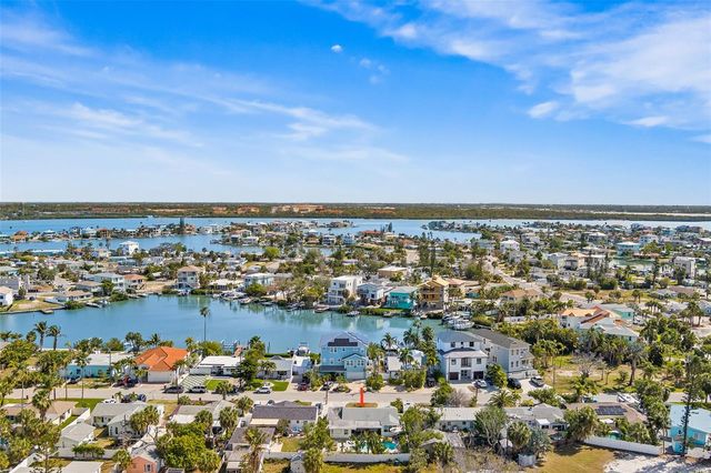 14024 N BAYSHORE DRIVE, Madeira Beach, FL 33708