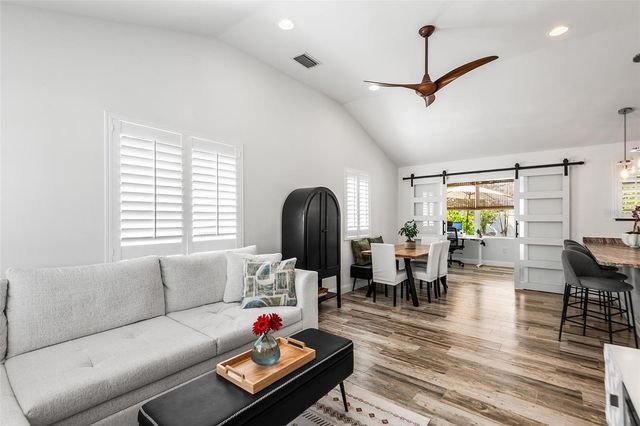 14024 N BAYSHORE DRIVE, Madeira Beach, FL 33708