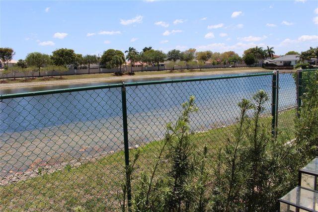 16272 SW 42nd Terrace, Miami, FL 33185