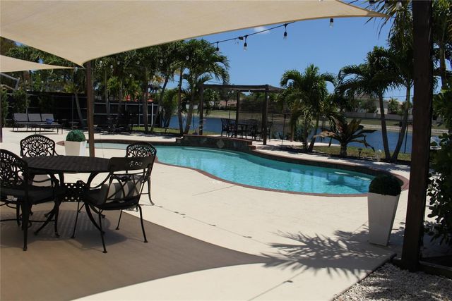 16272 SW 42nd Terrace, Miami, FL 33185