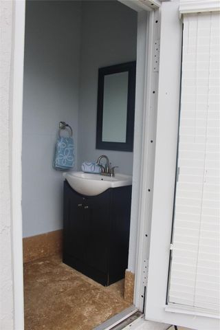 16272 SW 42nd Terrace, Miami, FL 33185