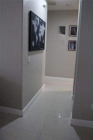 16272 SW 42nd Terrace, Miami, FL 33185