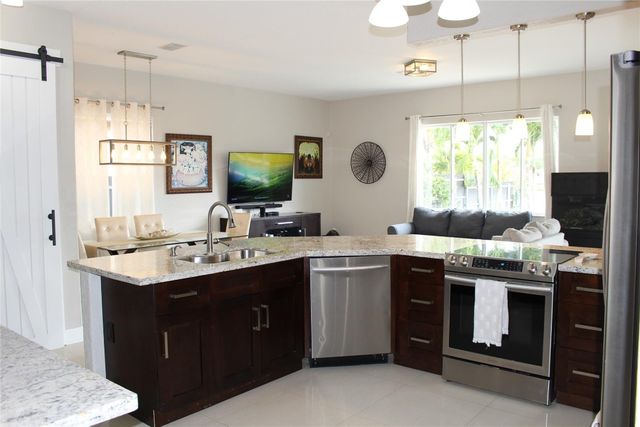 16272 SW 42nd Terrace, Miami, FL 33185