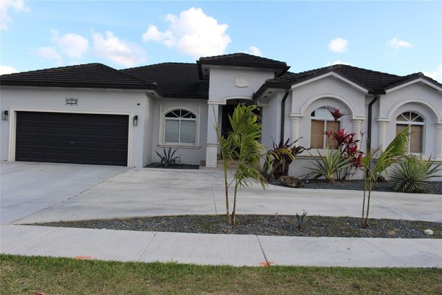 16272 SW 42nd Terrace, Miami, FL 33185