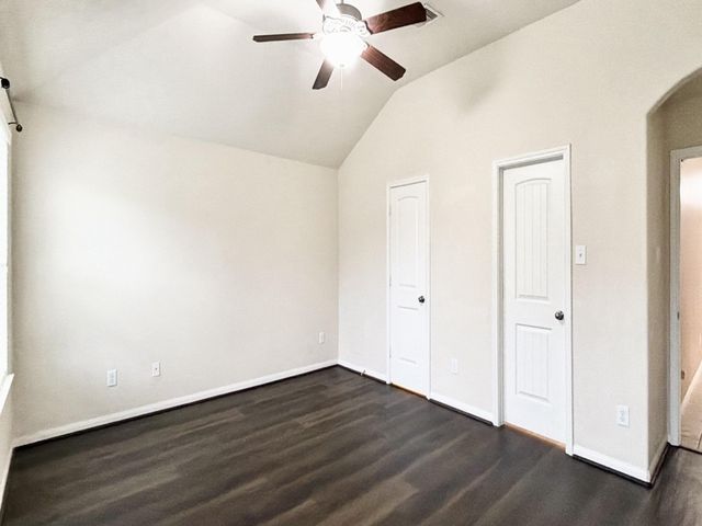 11823 Green Colling Park Drive, Houston, TX 77047