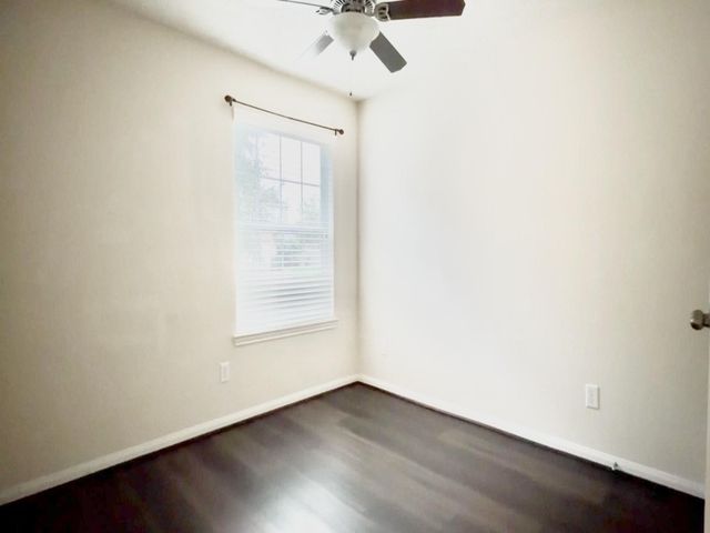 11823 Green Colling Park Drive, Houston, TX 77047