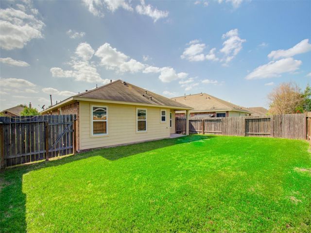 11823 Green Colling Park Drive, Houston, TX 77047