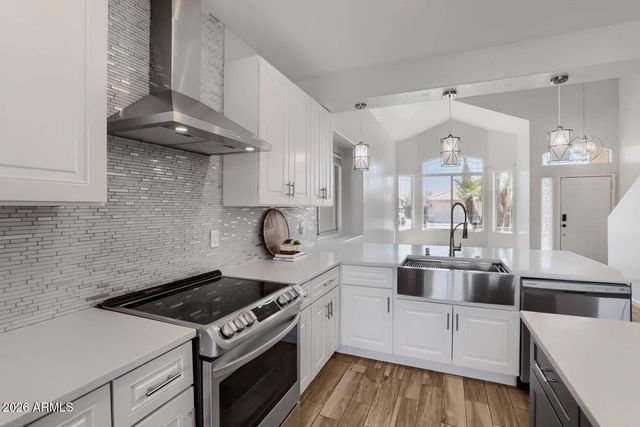 10932 W GRANADA Road, Avondale, AZ 85392