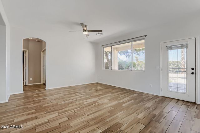 10932 W GRANADA Road, Avondale, AZ 85392