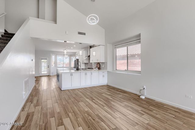 10932 W GRANADA Road, Avondale, AZ 85392