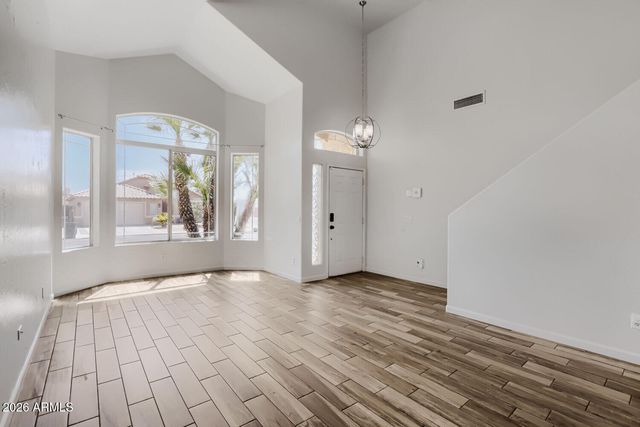 10932 W GRANADA Road, Avondale, AZ 85392