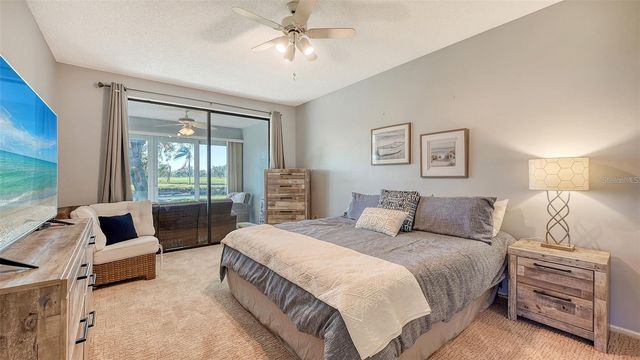 7320 GOLF POINTE CIRCLE, Sarasota, FL 34243