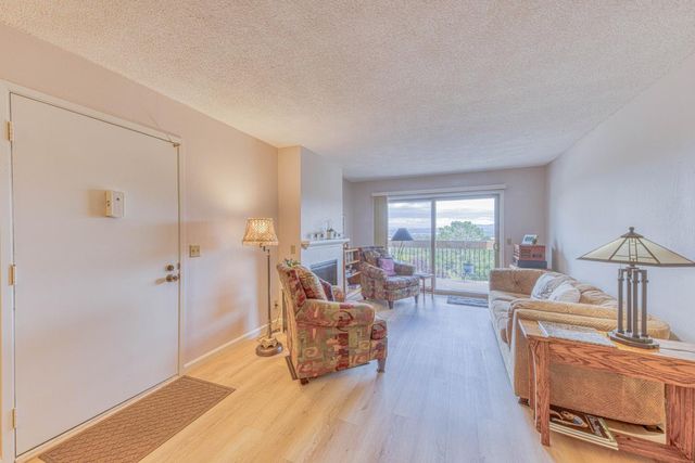 1107 Golden Oaks Lane, Monterey, CA 93940