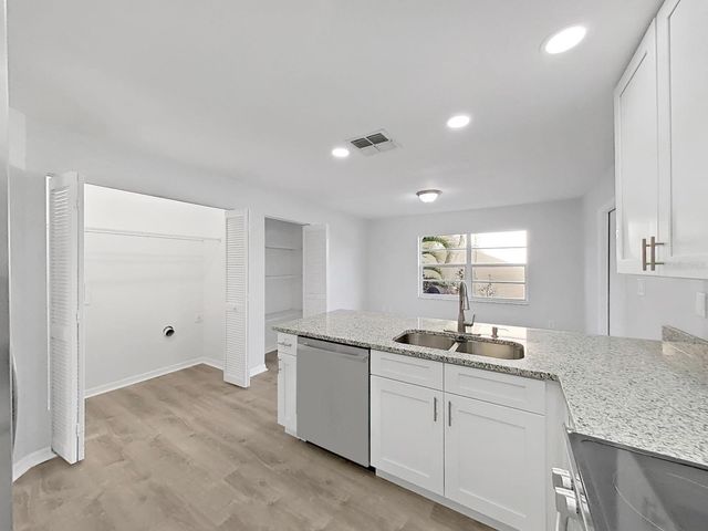 4305 NORTHAMPTON DRIVE, New Port Richey, FL 34653