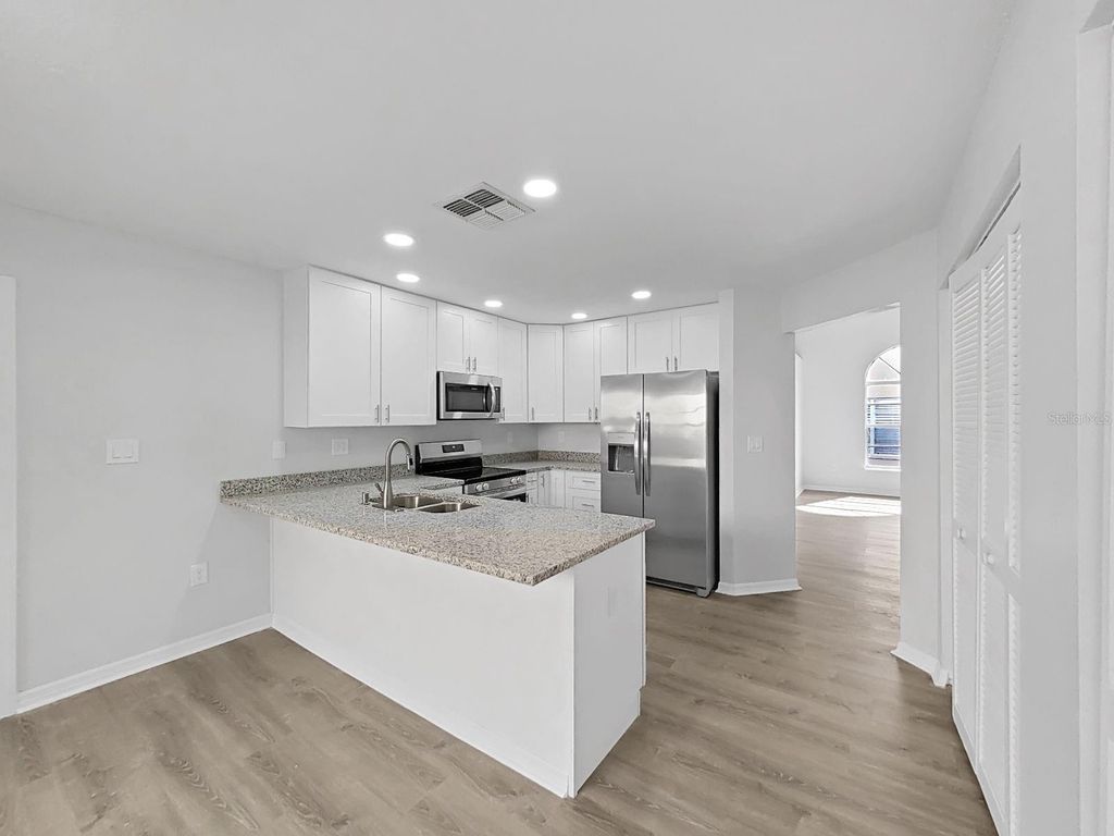 Image 17 of property listing at 4305 NORTHAMPTON DRIVE, New Port Richey, FL 34653