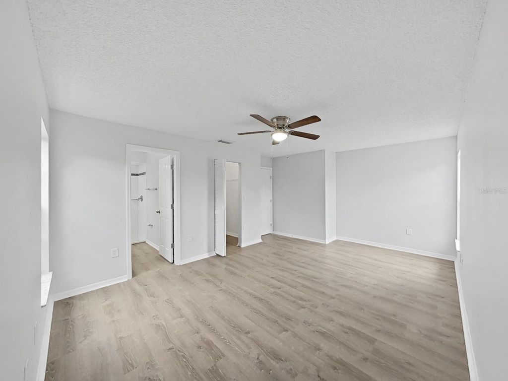 Image 23 of property listing at 4305 NORTHAMPTON DRIVE, New Port Richey, FL 34653