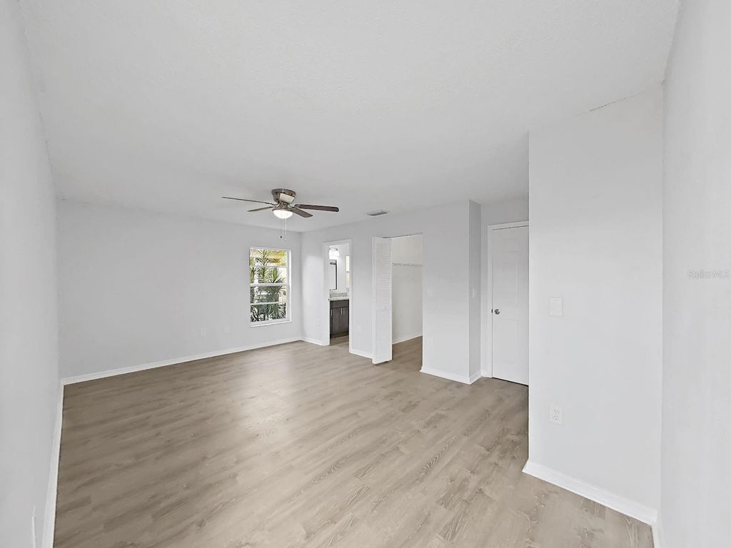 Image 25 of property listing at 4305 NORTHAMPTON DRIVE, New Port Richey, FL 34653